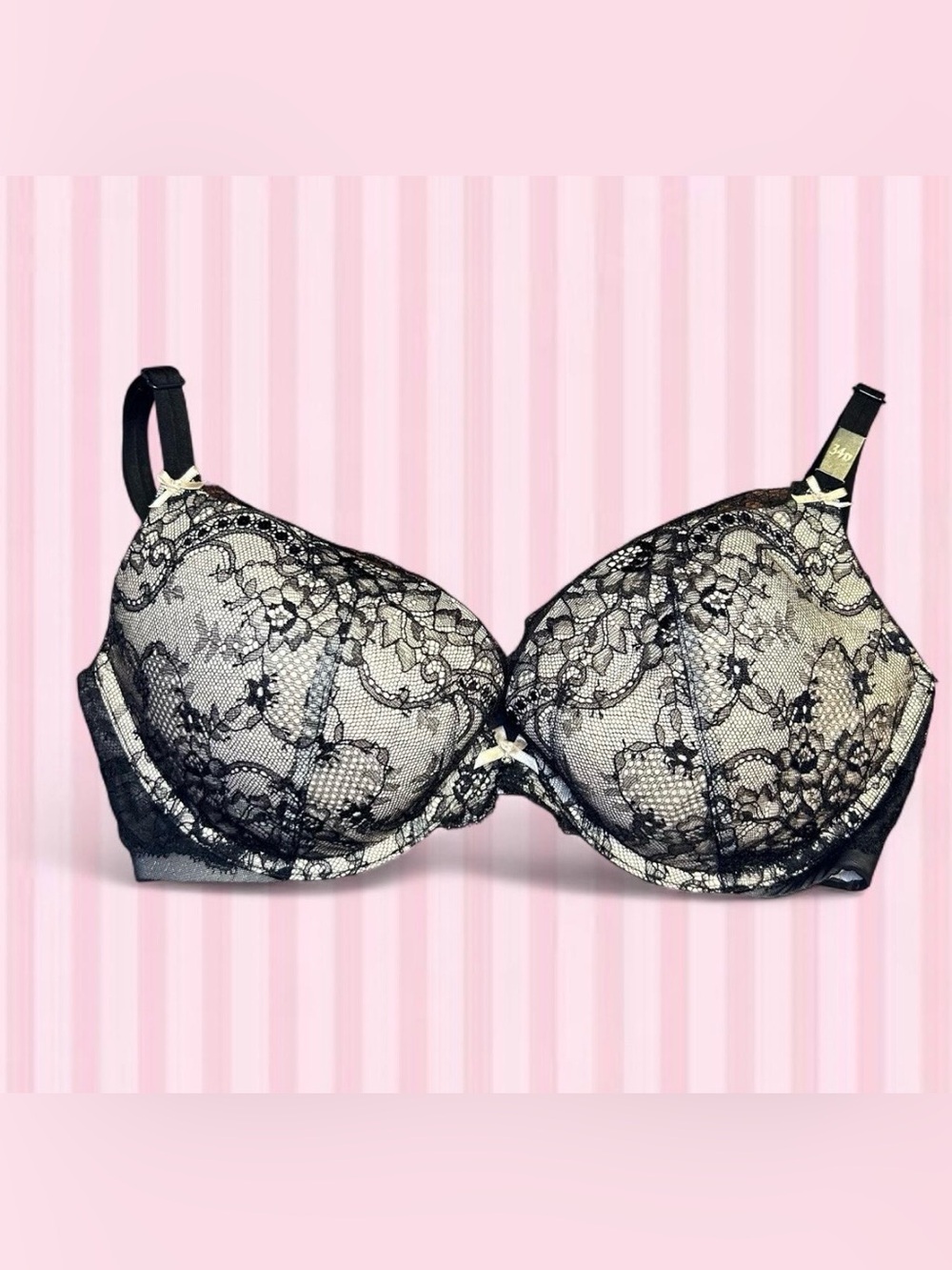 Victoria Secret Lace Overlay Black & Ivory Underwire Push up Bra- NOS 2012